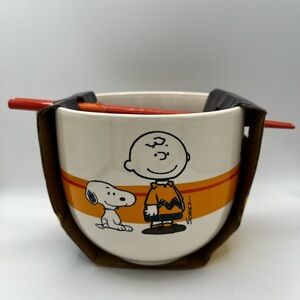 Peanuts Charlie Brown and Snoopy Ramen Bowl with Chopsticks and Soup Spoon • NWT